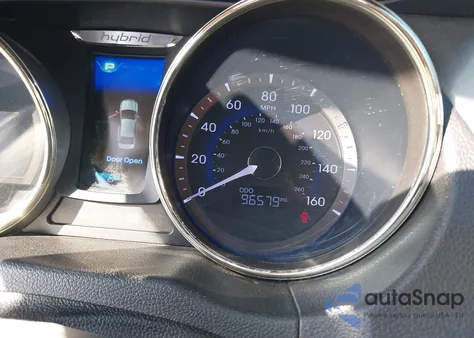 2012 Hyundai Sonata Hybrid z USA, uszkodzony, nr VIN KMHEC4A4XCA022457